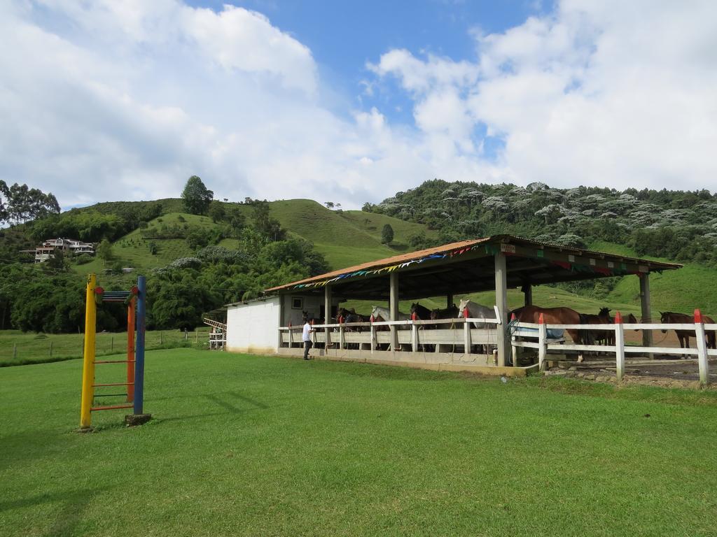 Finca Recreacional Marcelandia サンタ・ロサ・デ・カバル エクステリア 写真